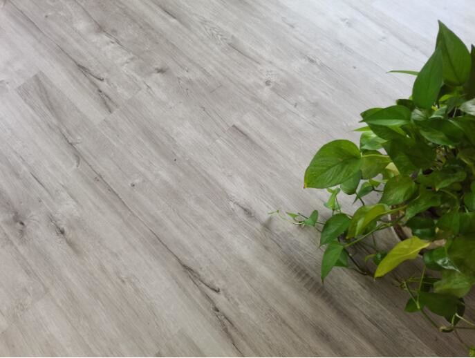B To B Glue Down 2mm/1.8mm Wooden Plank PVC Flooring Customized